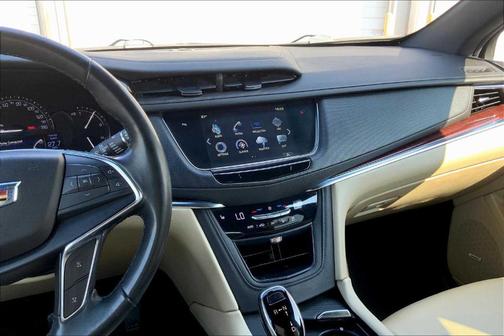2019 Cadillac XT5 Luxury