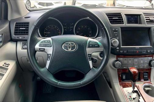 2011 Toyota Highlander Limited