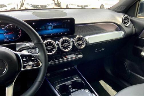 2023 Mercedes-Benz GLB 250 Base