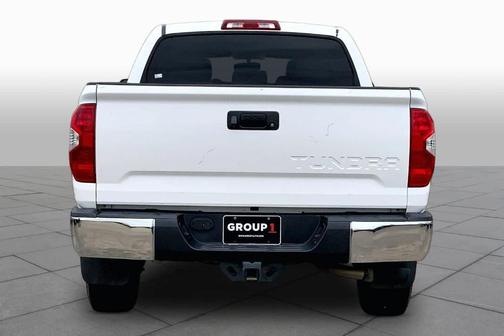 Super White 2015 Toyota Tundra SR5