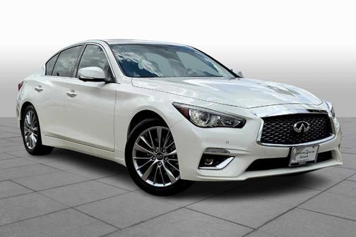 2022 INFINITI Q50 LUXE