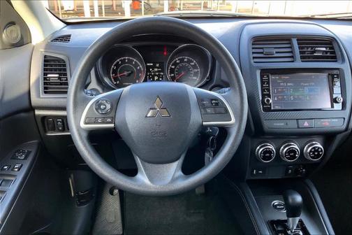 2025 Mitsubishi Outlander Sport ES