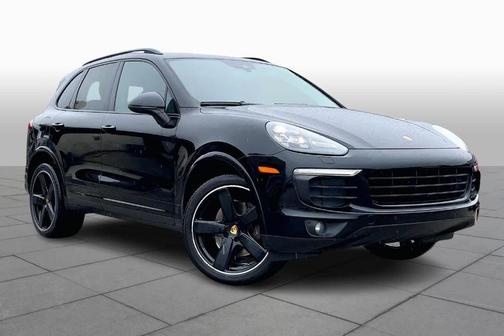 2018 Porsche Cayenne Platinum Edition