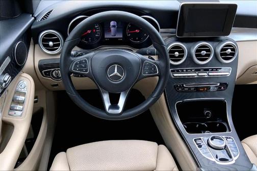2018 Mercedes-Benz GLC 300 Base