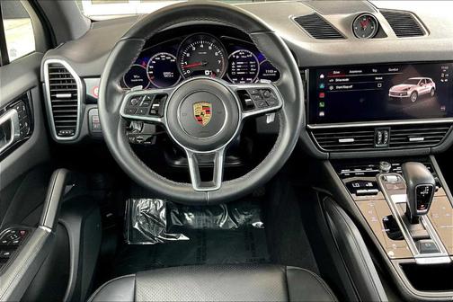 2023 Porsche Cayenne 
