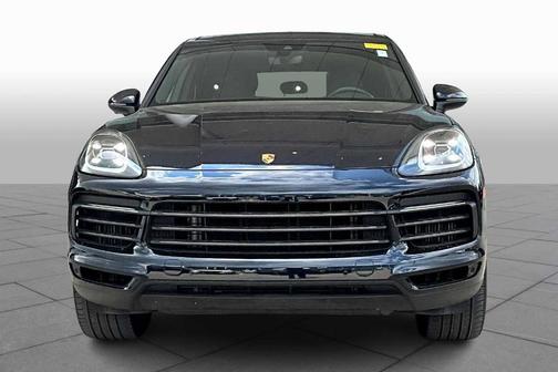 2023 Porsche Cayenne 