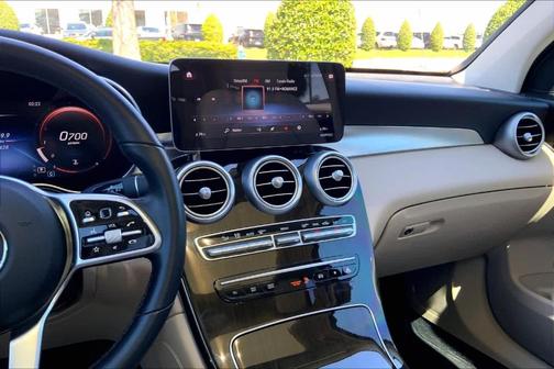 2021 Mercedes-Benz GLC 300 Base