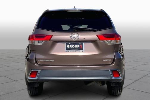 2017 Toyota Highlander Limited