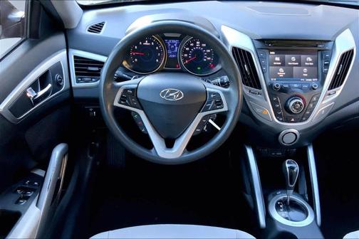2013 Hyundai Veloster Base