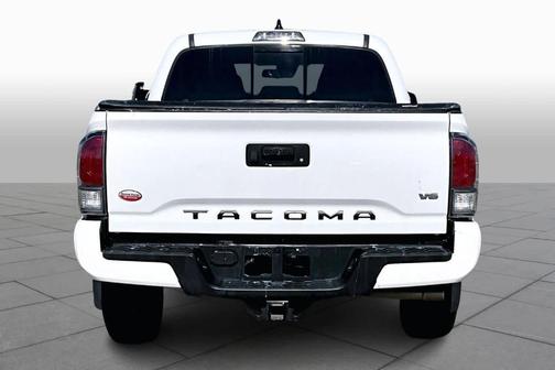 Super White 2020 Toyota Tacoma TRD Sport