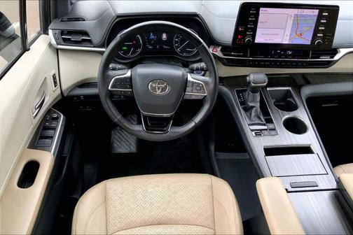 2021 Toyota Sienna Limited