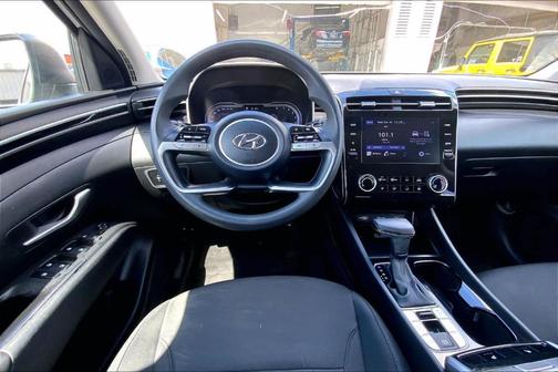 Shimmering Silver 2022 Hyundai TUCSON SEL