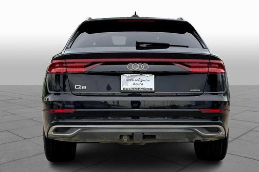 2023 Audi Q8 55 Premium Plus