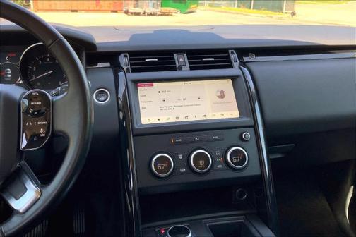 2020 Land Rover Discovery SE