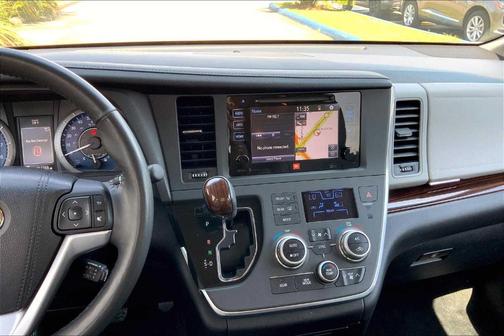 2015 Toyota Sienna Limited