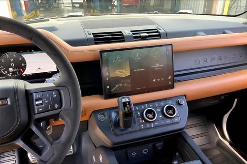 2024 Land Rover Defender P525 Carpathian Edition