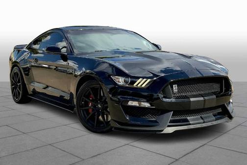 2017 Ford Shelby GT350 Base