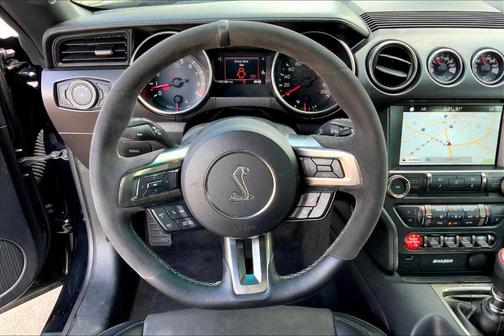 2017 Ford Shelby GT350 Base