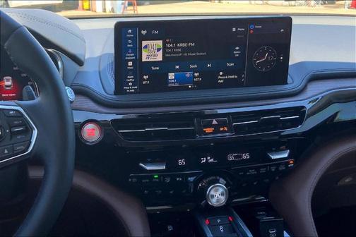2025 Acura MDX Advance
