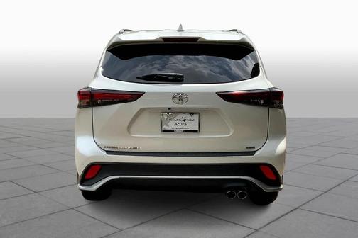 2024 Toyota Highlander XSE