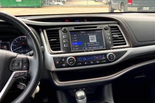 2019 Toyota Highlander LE Plus