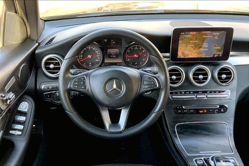 2018 Mercedes-Benz GLC 300 Base