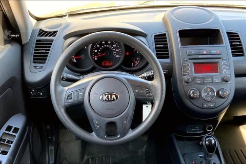 2013 Kia Soul Base