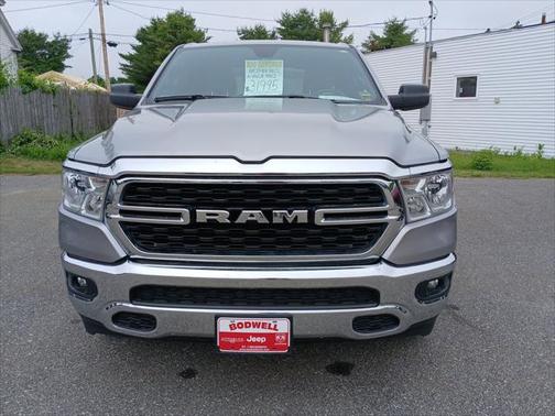 2022 RAM 1500 Big Horn Quad Cab 4x4 64' Box