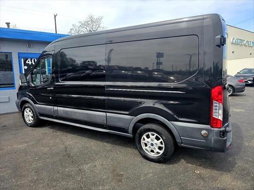 2015 Ford Transit-250 Base