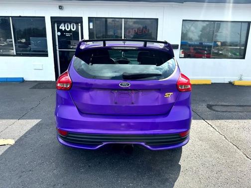 2017 Ford Focus ST ST