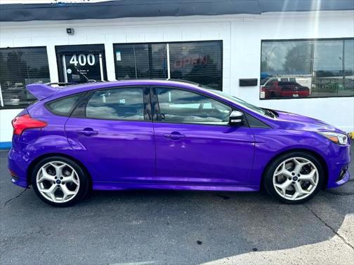 2017 Ford Focus ST ST