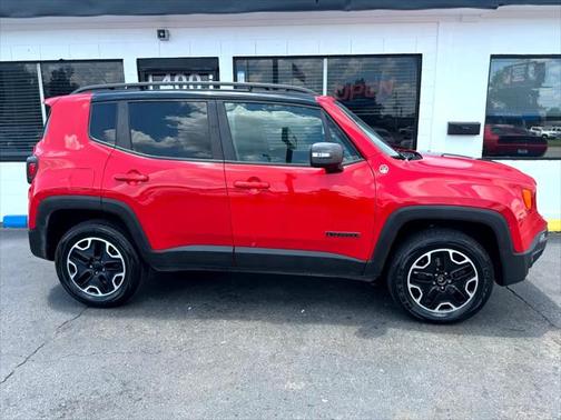 2017 Jeep Renegade Trailhawk