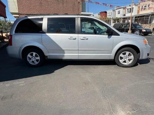 2010 Dodge Grand Caravan Hero