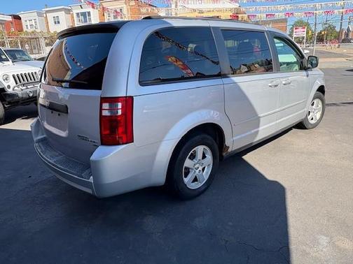 2010 Dodge Grand Caravan Hero