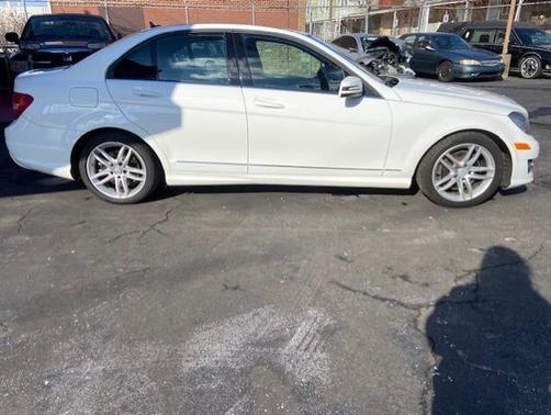 2014 Mercedes-Benz C-Class C 300 4MATIC Sport