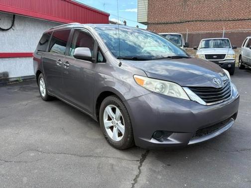 Predawn Gray Mica 2011 Toyota Sienna LE