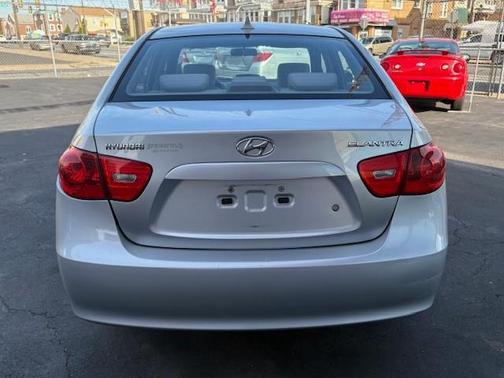 2009 Hyundai ELANTRA GLS