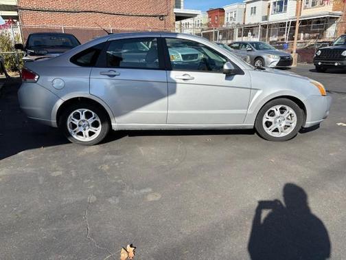 2009 Ford Focus SES