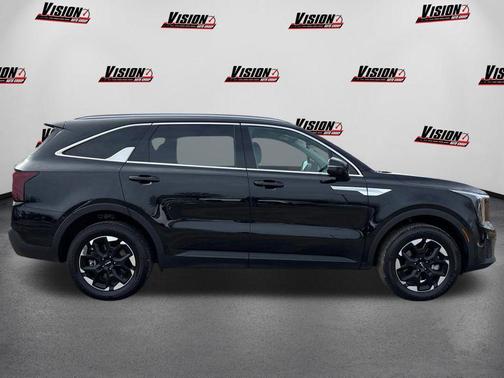 Ebony Black 2025 Kia Sorento S