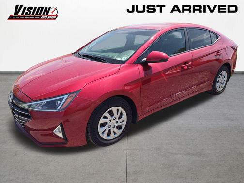 Scarlet Red 2019 Hyundai ELANTRA SE
