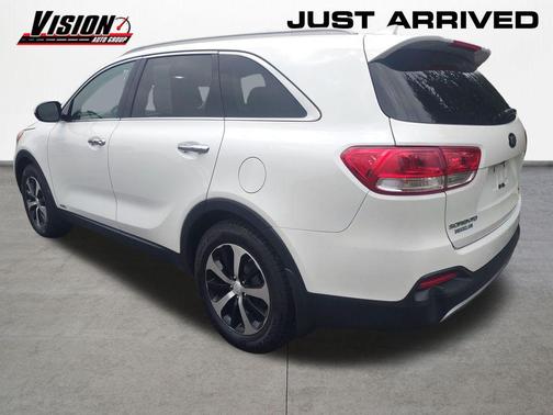 Snow White Pearl 2016 Kia Sorento EX