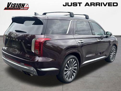 Sierra Burgundy 2024 Hyundai PALISADE Calligraphy