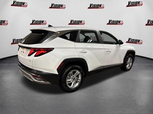 Serenity White Pearl 2025 Hyundai TUCSON SE