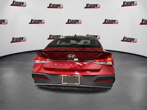 2025 Hyundai ELANTRA Sport