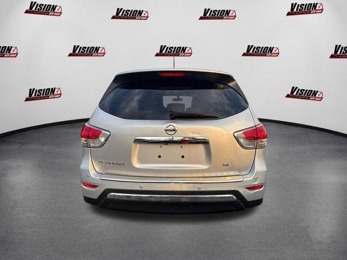 2014 Nissan Pathfinder SL