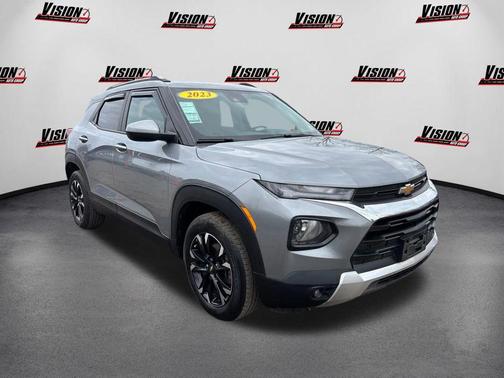 Sterling Gray Metallic 2023 Chevrolet Trailblazer LT