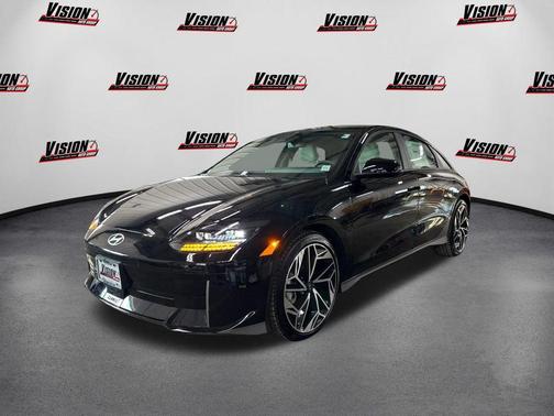 2025 Hyundai IONIQ 6 SEL