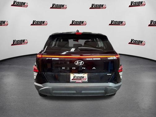 2024 Hyundai KONA SE