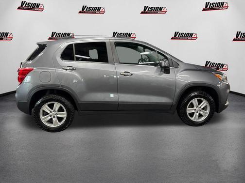 Satin Steel Metallic 2020 Chevrolet Trax LT