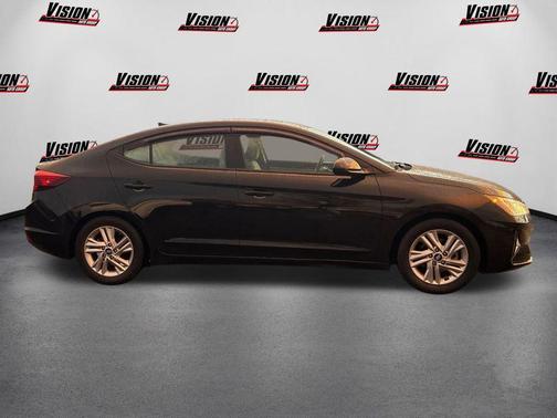 2019 Hyundai ELANTRA Value Edition